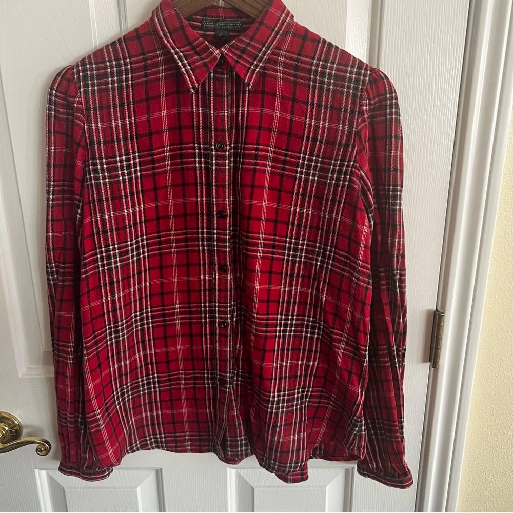 Lauren Jeans Company Ralph Lauren. Red and Black Plaid Flannel Shirt. Large.